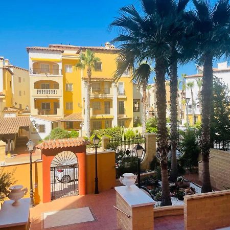 Beach Apartament In Torrevieja Zewnętrze zdjęcie